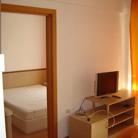 Byala Palace Apartament Beala