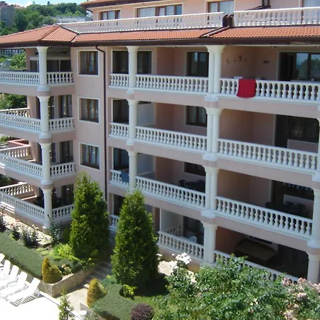 Byala Palace アパート