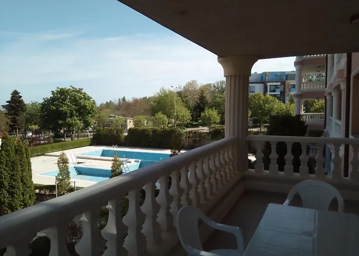 Byala Palace Apartment