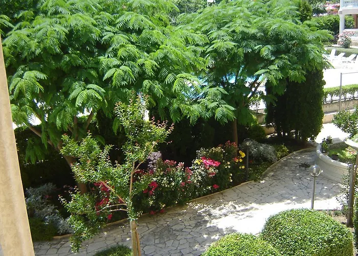 Byala Palace Apartment